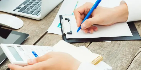 How to Choose the Most Profitable Loan: Borrower's Checklist