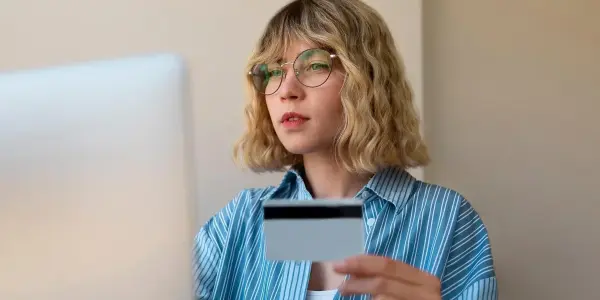 How to Avoid Paying Interest on Credit Cards?