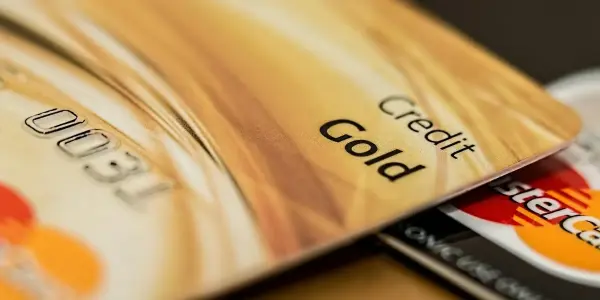 Best credit cards with grace period in Armenia: how to avoid Interest and choose the right option